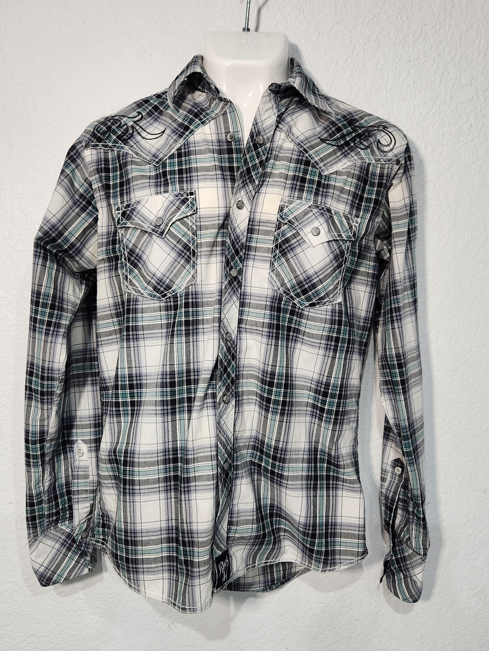 Rock 47 By Wrangler Men's Casual Plaid Button-Down Shirt  White Green and Black